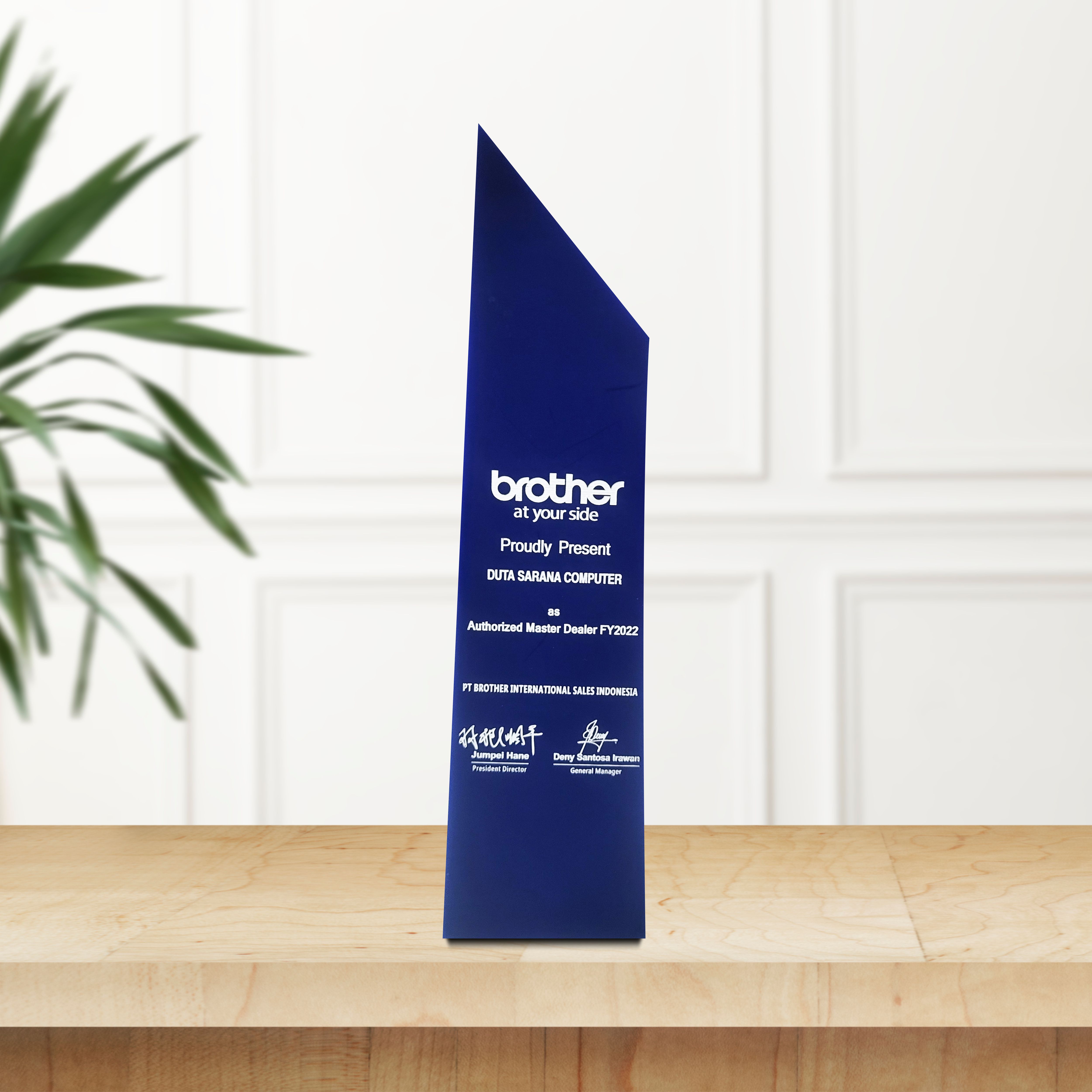 Award R1